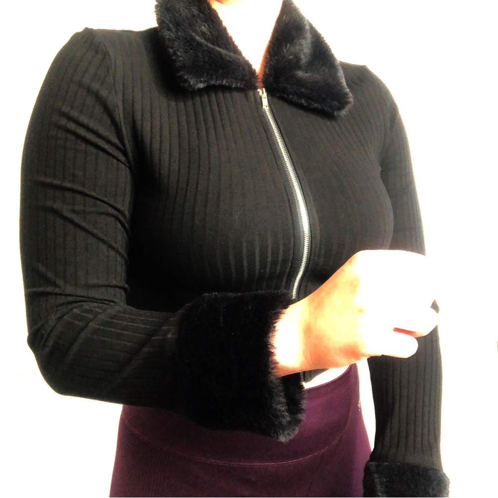 Shein Black Faux Fur Sexy Zip up Crop Top